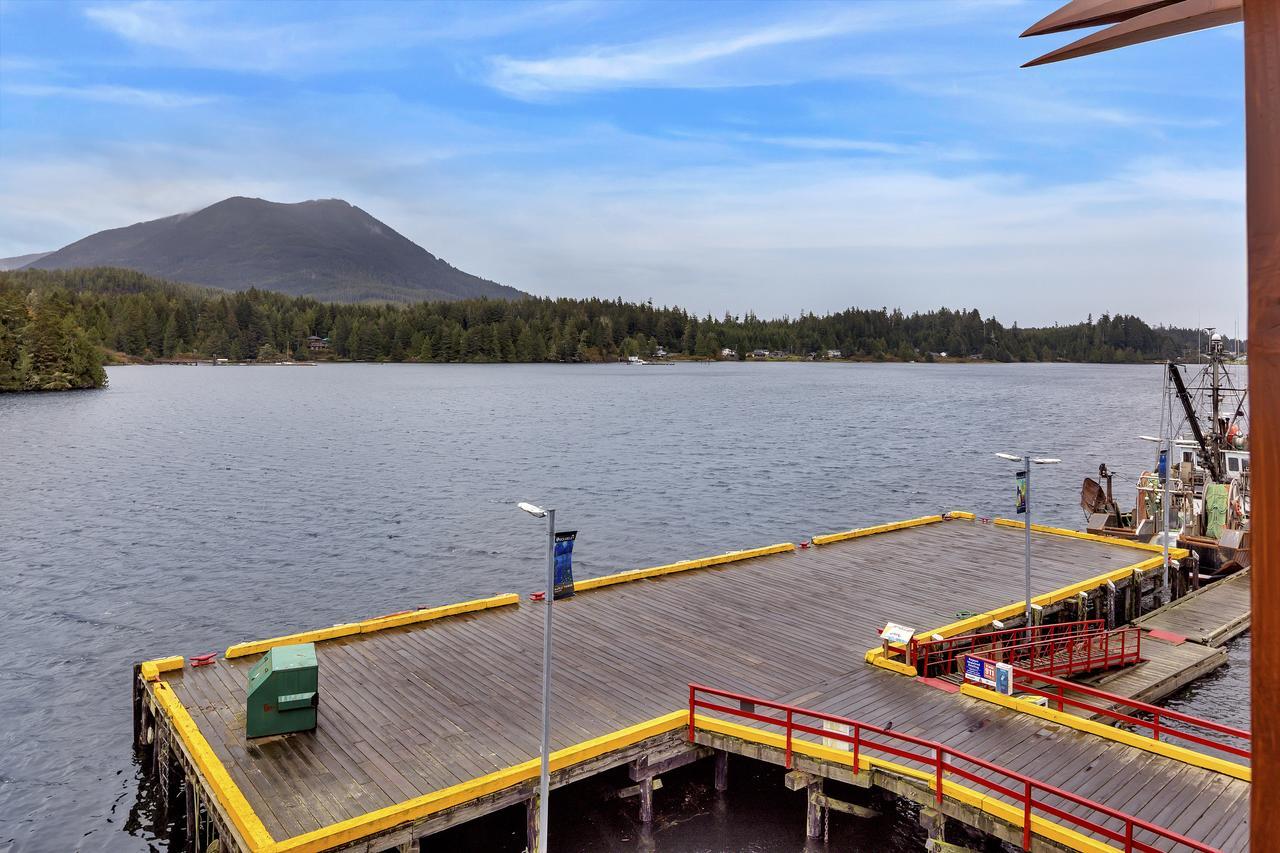Black Rock Landing Ucluelet Bagian luar foto
